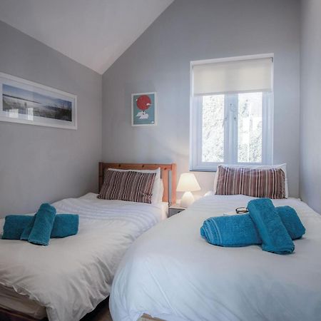 Ewyn Y Don - 2 Bedroom Apartment - بينداين المظهر الخارجي الصورة
