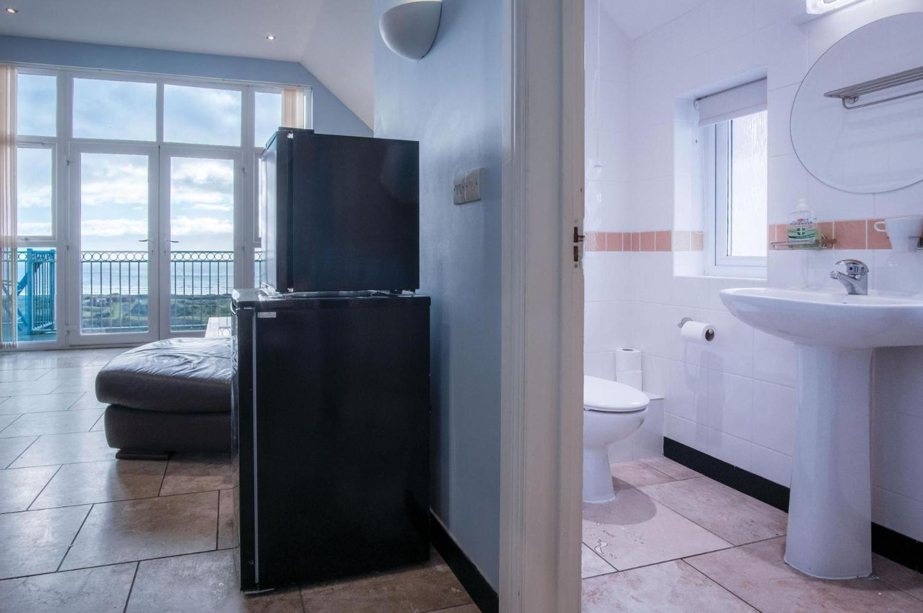 Ewyn Y Don - 2 Bedroom Apartment - بينداين المظهر الخارجي الصورة