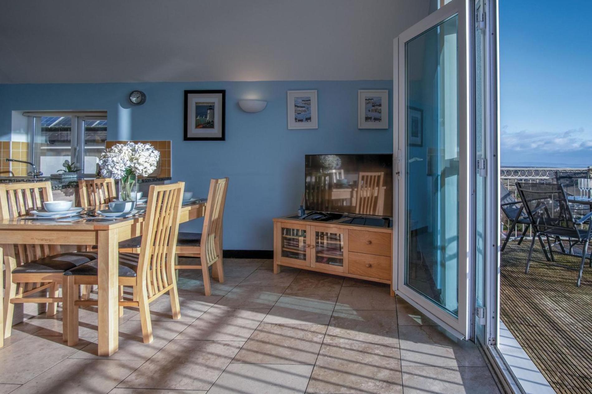 Ewyn Y Don - 2 Bedroom Apartment - بينداين المظهر الخارجي الصورة